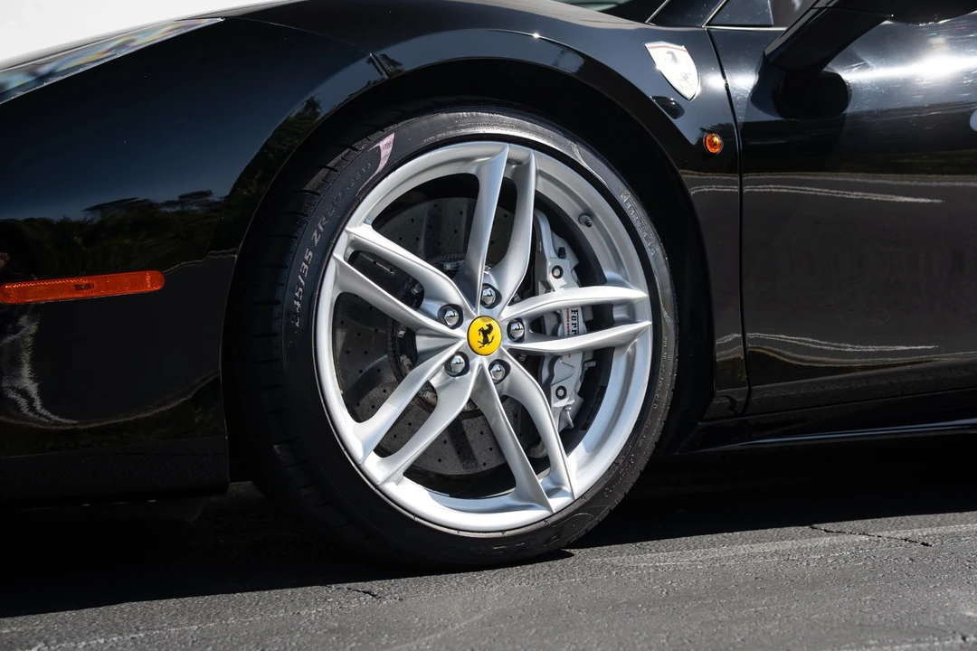 2017 Ferrari 488 Spider - Image 21 of 21