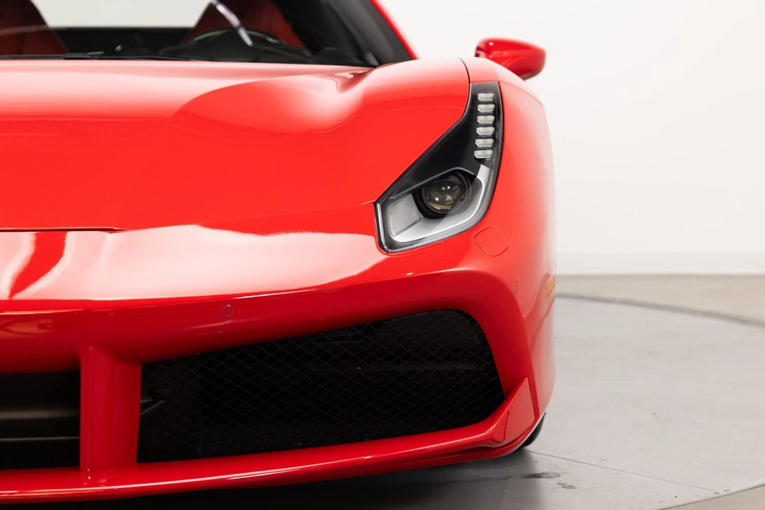 2017 Ferrari 488 Spider - Image 28 of 31