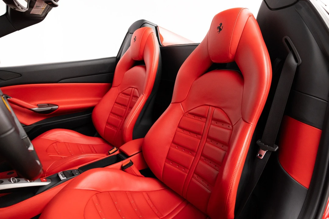 2017 Ferrari 488 Spider - Image 3 of 31