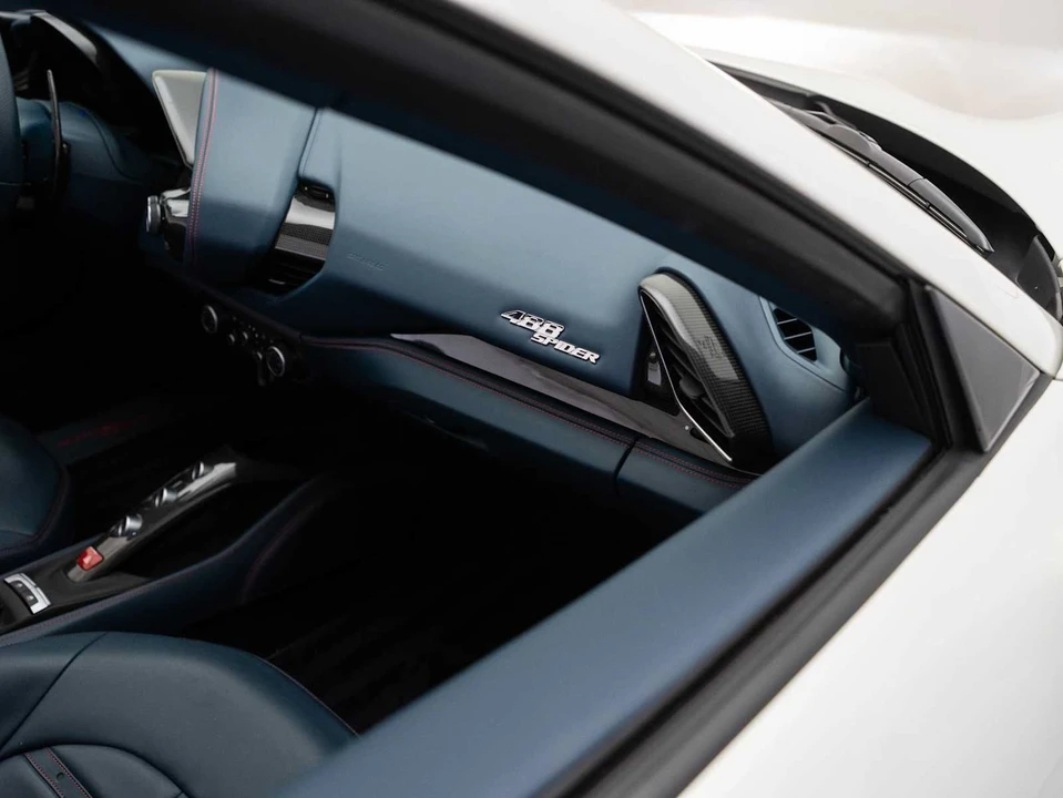 2017 Ferrari 488 Spider - Image 20 of 31