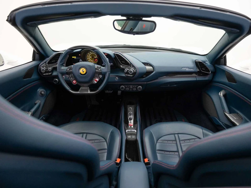 2017 Ferrari 488 Spider - Image 19 of 31