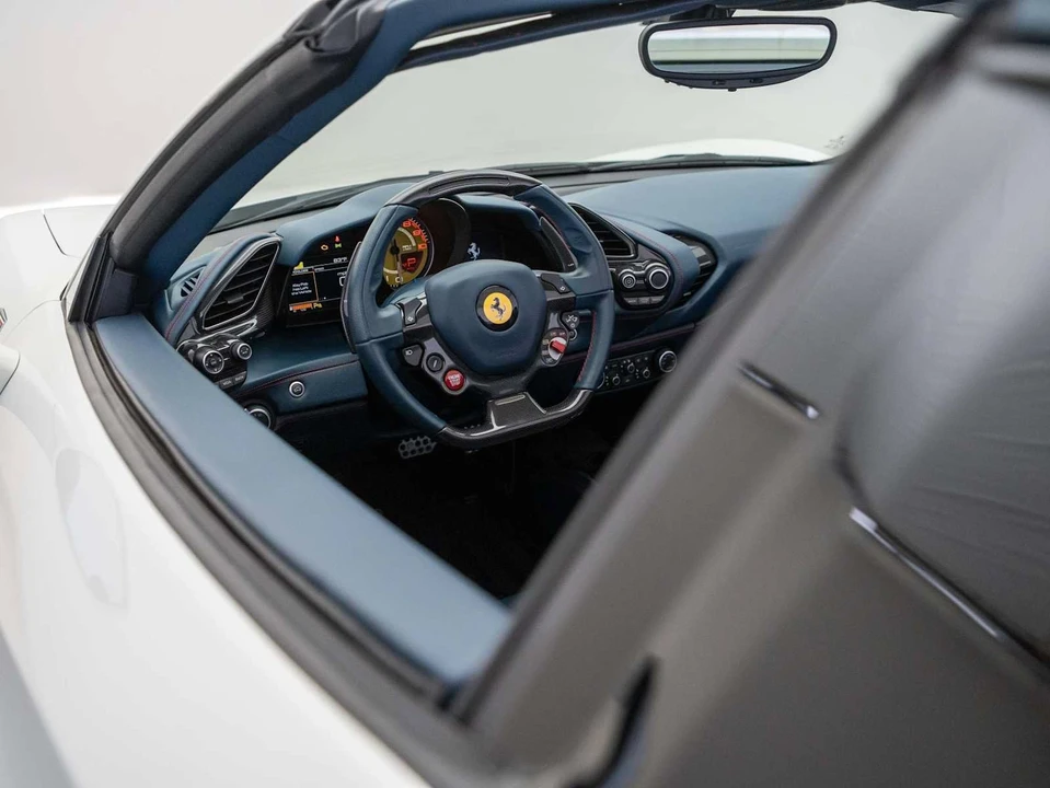 2017 Ferrari 488 Spider - Image 18 of 31