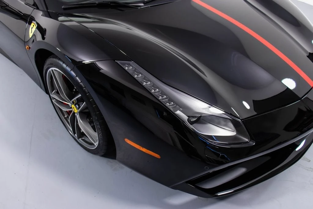 2017 Ferrari 488 Spider - Image 12 of 31