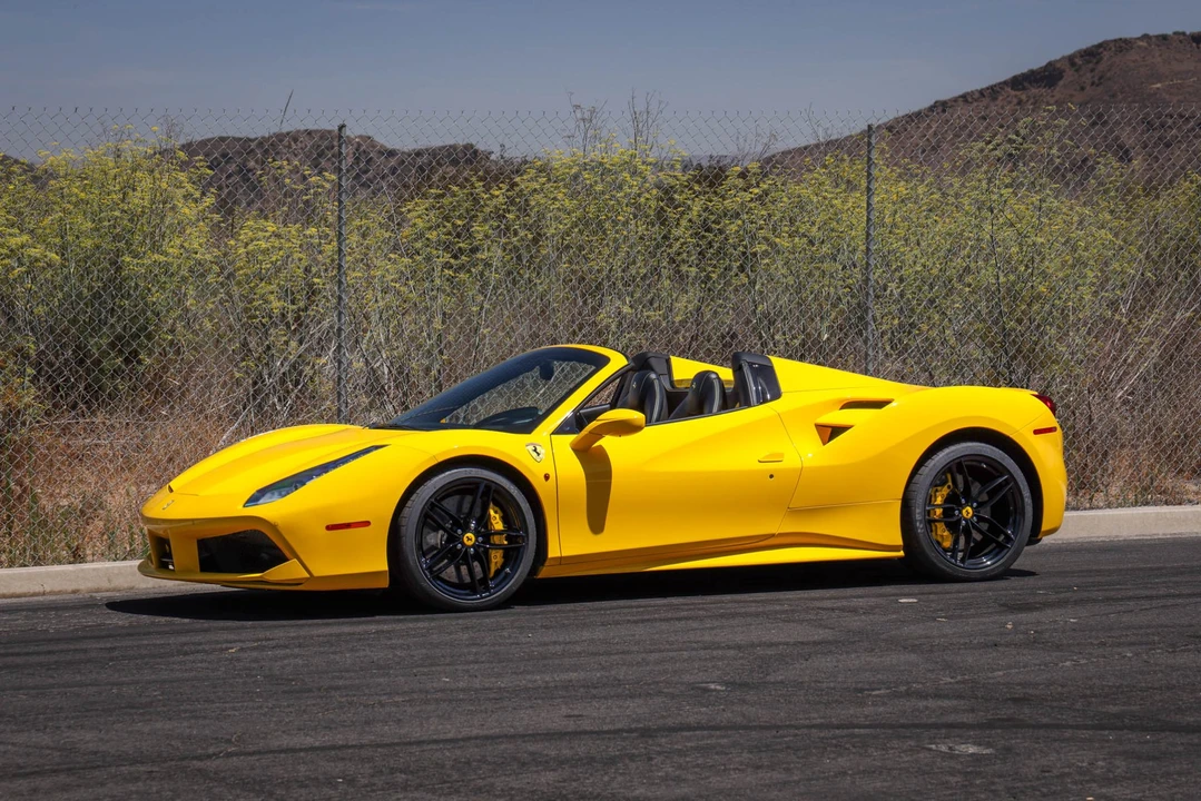 2017 Ferrari 488 Spider - Image 2 of 31