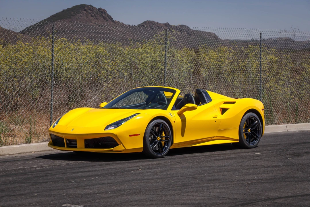 2017 Ferrari 488 Spider - Image 3 of 31