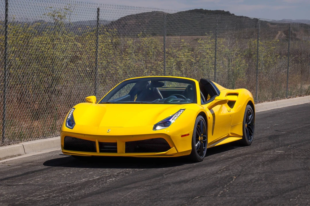 2017 Ferrari 488 Spider - Image 4 of 31