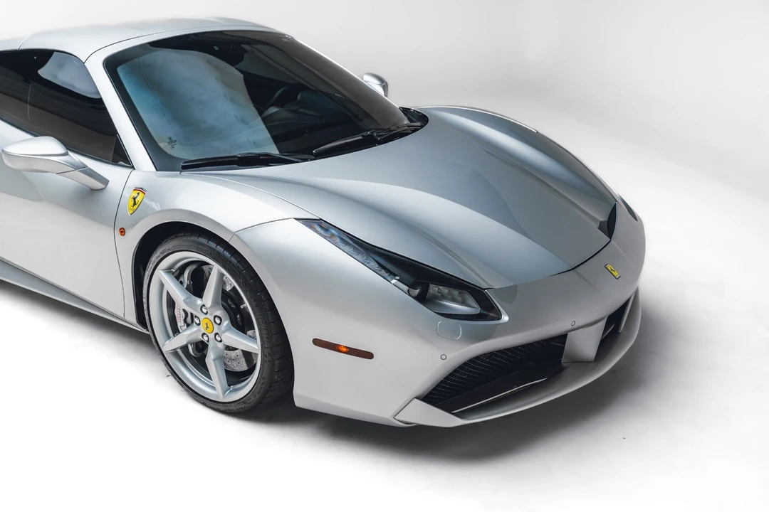 2017 Ferrari 488 Spider - Image 11 of 31