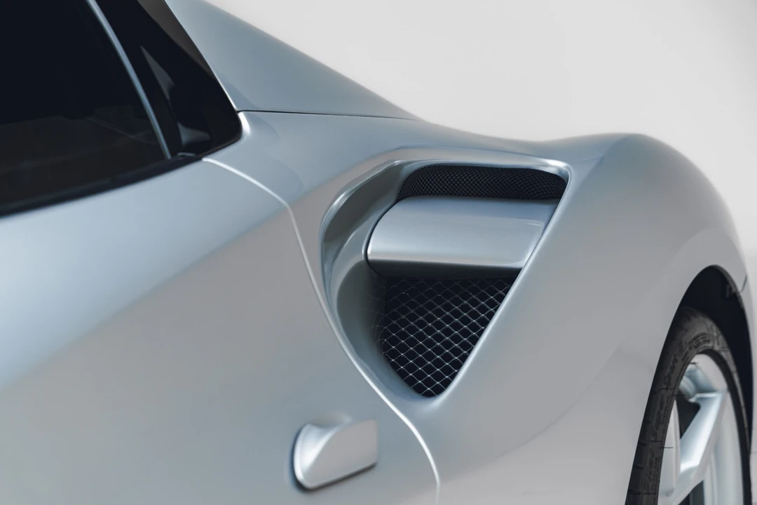 2017 Ferrari 488 Spider - Image 22 of 31