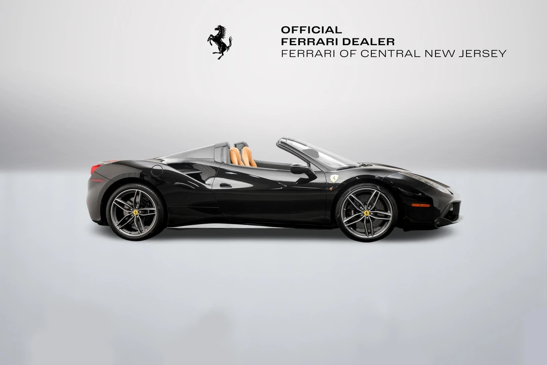 2017 Ferrari 488 Spider - Image 8 of 31