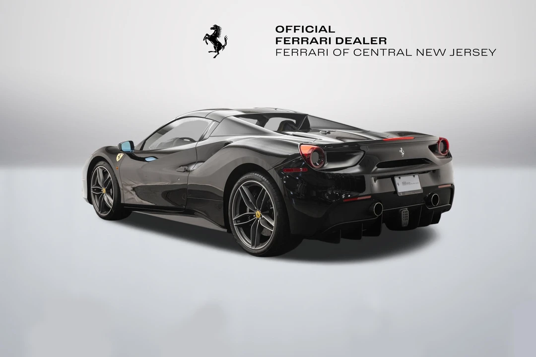 2017 Ferrari 488 Spider - Image 13 of 31