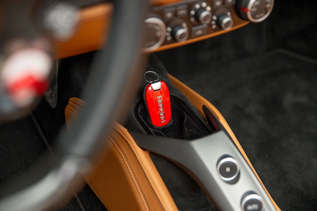 2017 Ferrari 488 Spider - Image 27 of 31