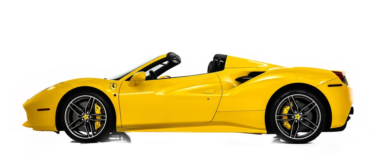 2017 Ferrari 488 Spider - Image 12 of 31