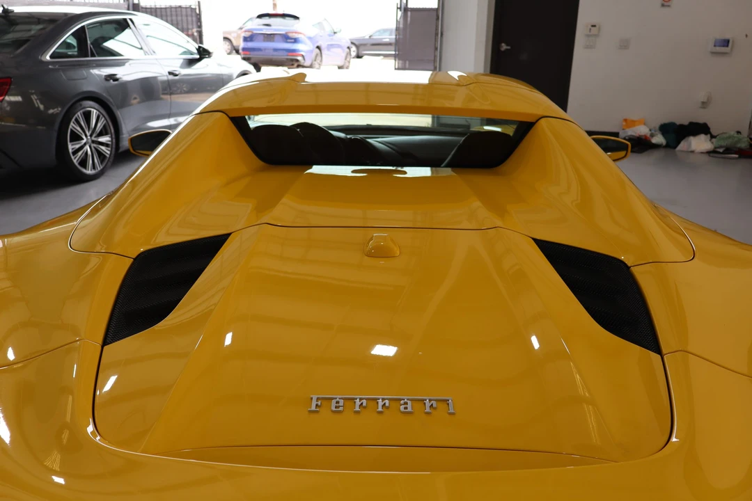 2017 Ferrari 488 Spider - Image 27 of 31
