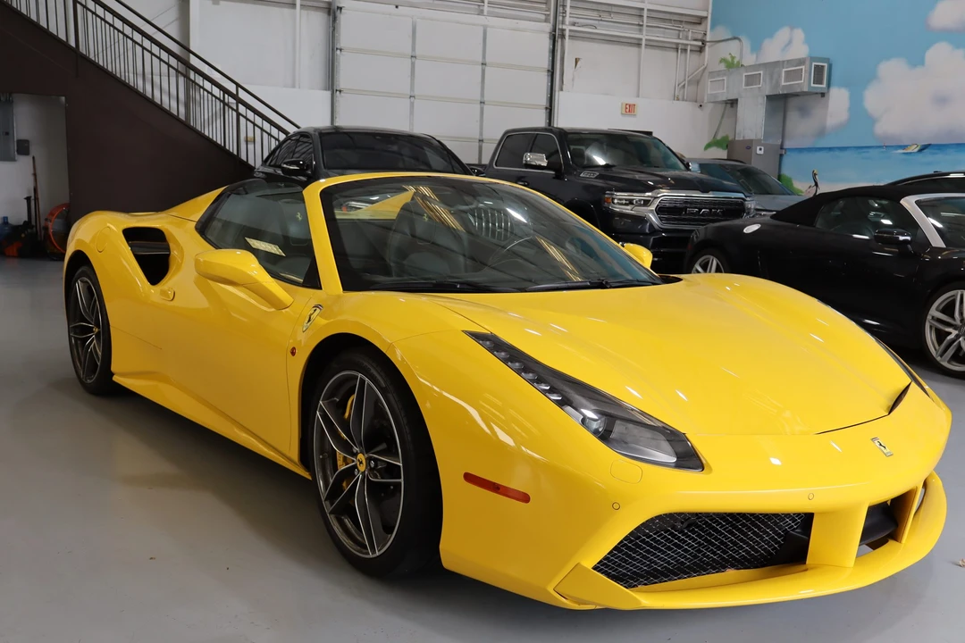 2017 Ferrari 488 Spider - Image 8 of 31