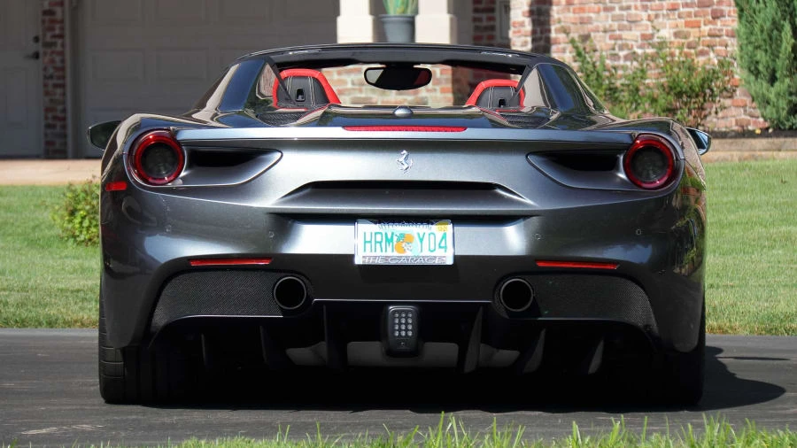 2017 Ferrari 488 Spider - Image 15 of 27