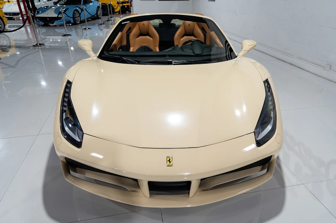 2017 Ferrari 488 - Image 2 of 31