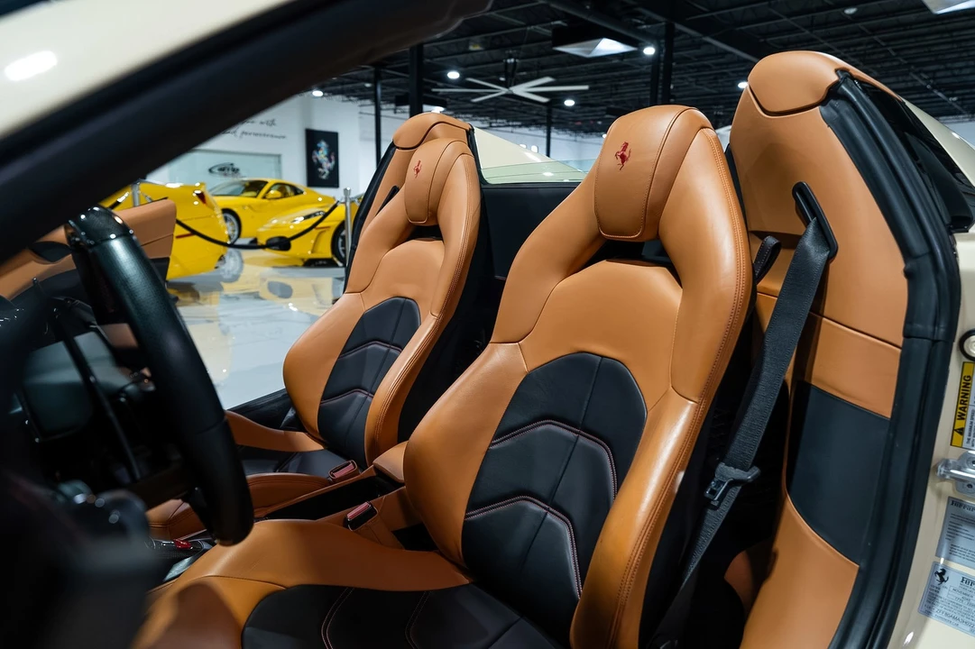 2017 Ferrari 488 - Image 18 of 31