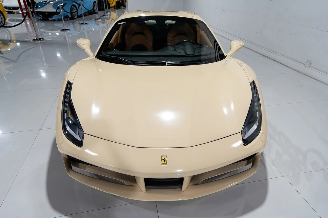 2017 Ferrari 488 - Image 10 of 31
