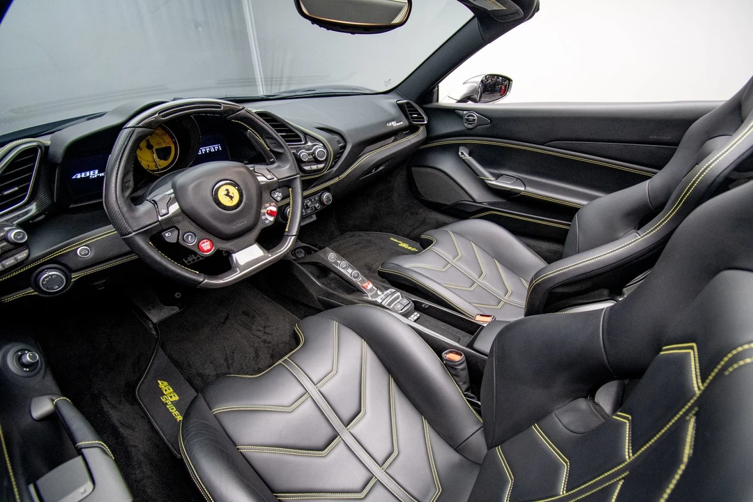 2017 Ferrari 488 Spider - Image 18 of 31