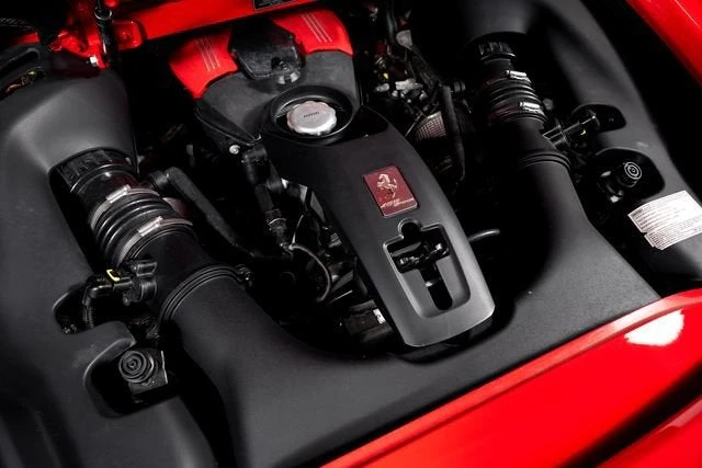 2017 Ferrari 488 Spider - Image 11 of 31