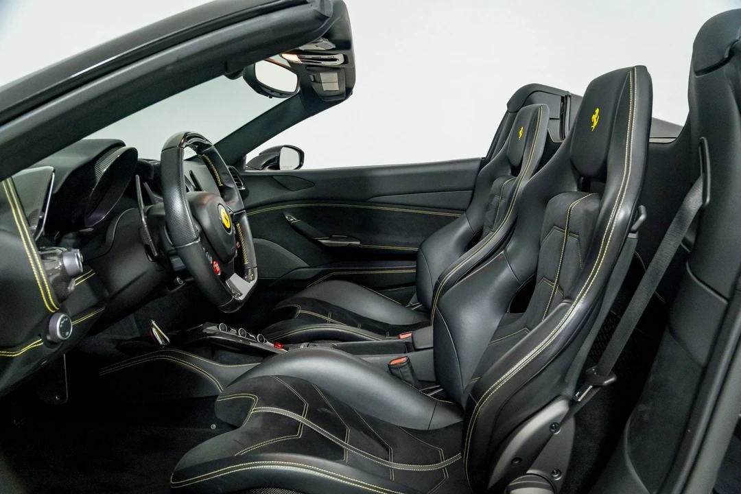 2017 Ferrari 488 Spider - Image 31 of 31