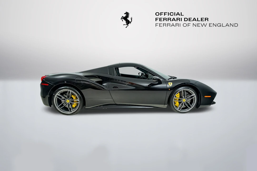 2017 Ferrari 488 Spider - Image 10 of 31