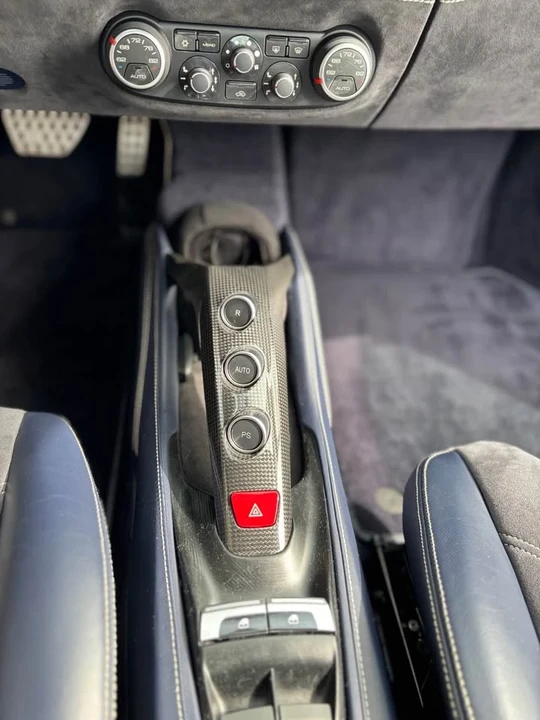 2017 Ferrari 488 Spider - Image 9 of 14