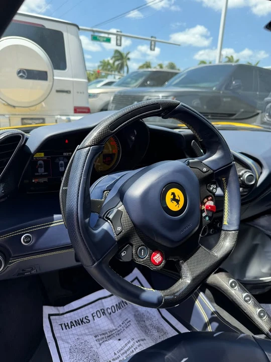 2017 Ferrari 488 Spider - Image 5 of 15