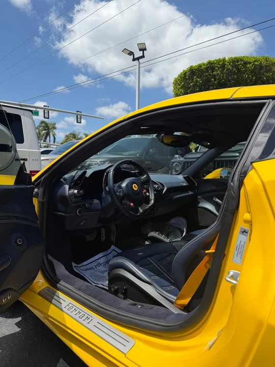 2017 Ferrari 488 Spider - Image 2 of 15