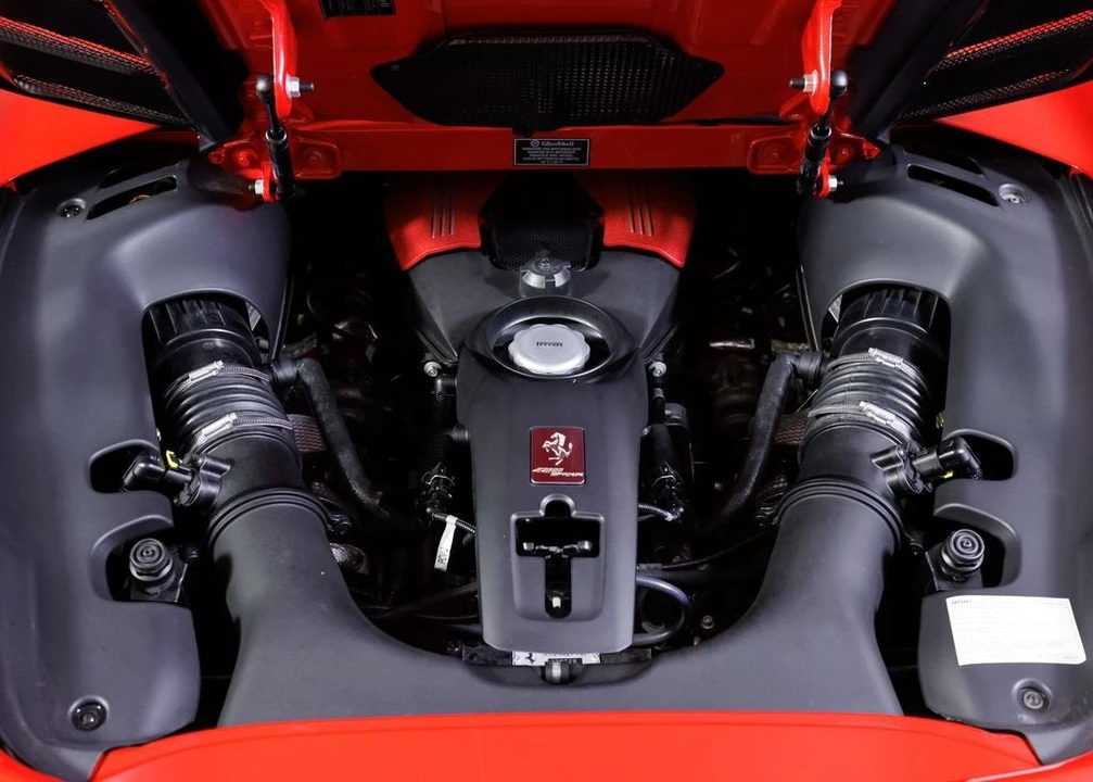 2017 Ferrari 488 Spider - Image 28 of 31