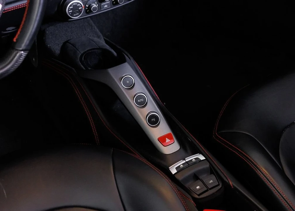 2017 Ferrari 488 Spider - Image 26 of 31