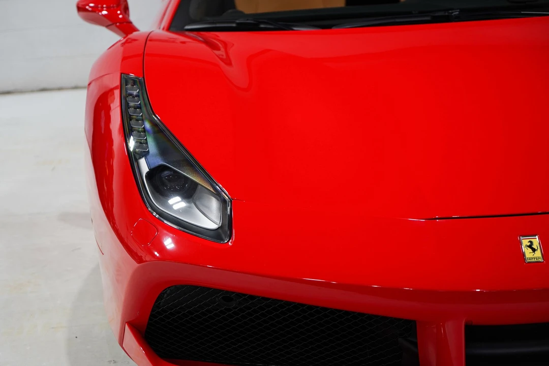 2017 Ferrari 488 Spider - Image 30 of 31