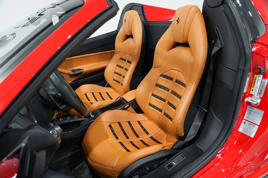 2017 Ferrari 488 Spider - Image 10 of 31