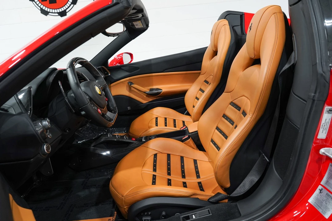 2017 Ferrari 488 Spider - Image 9 of 31
