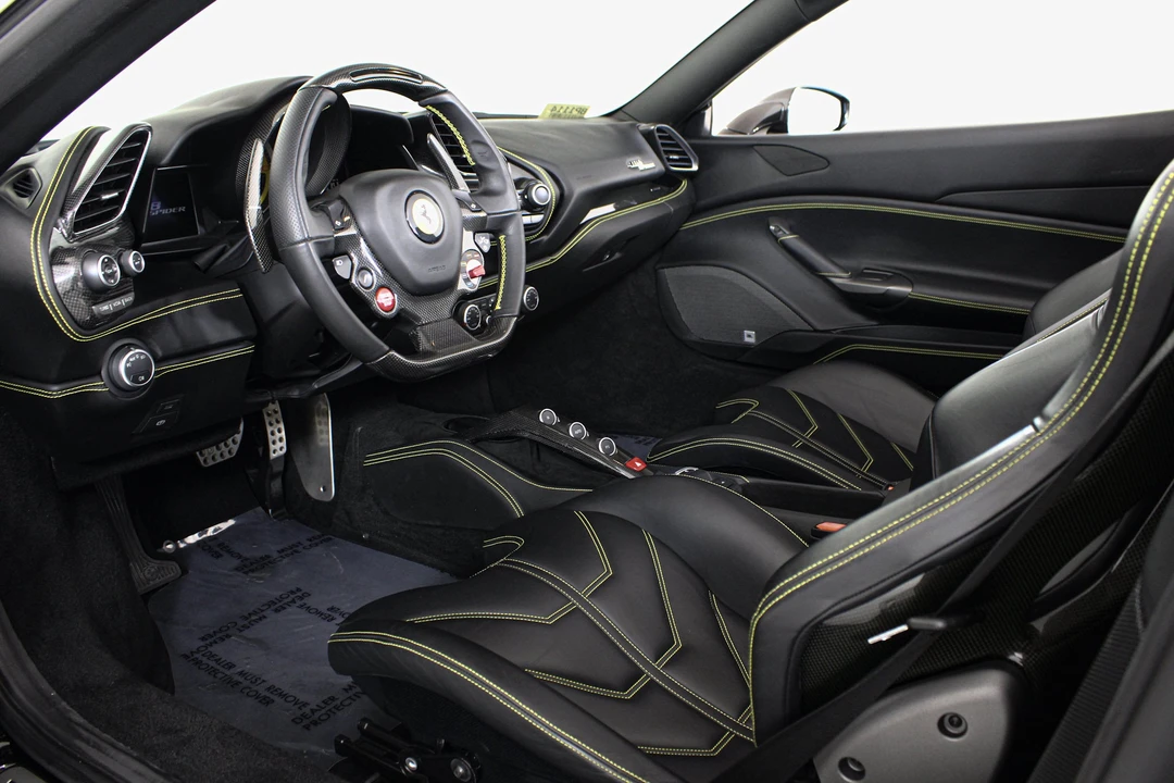 2017 Ferrari 488 Spider - Image 2 of 31