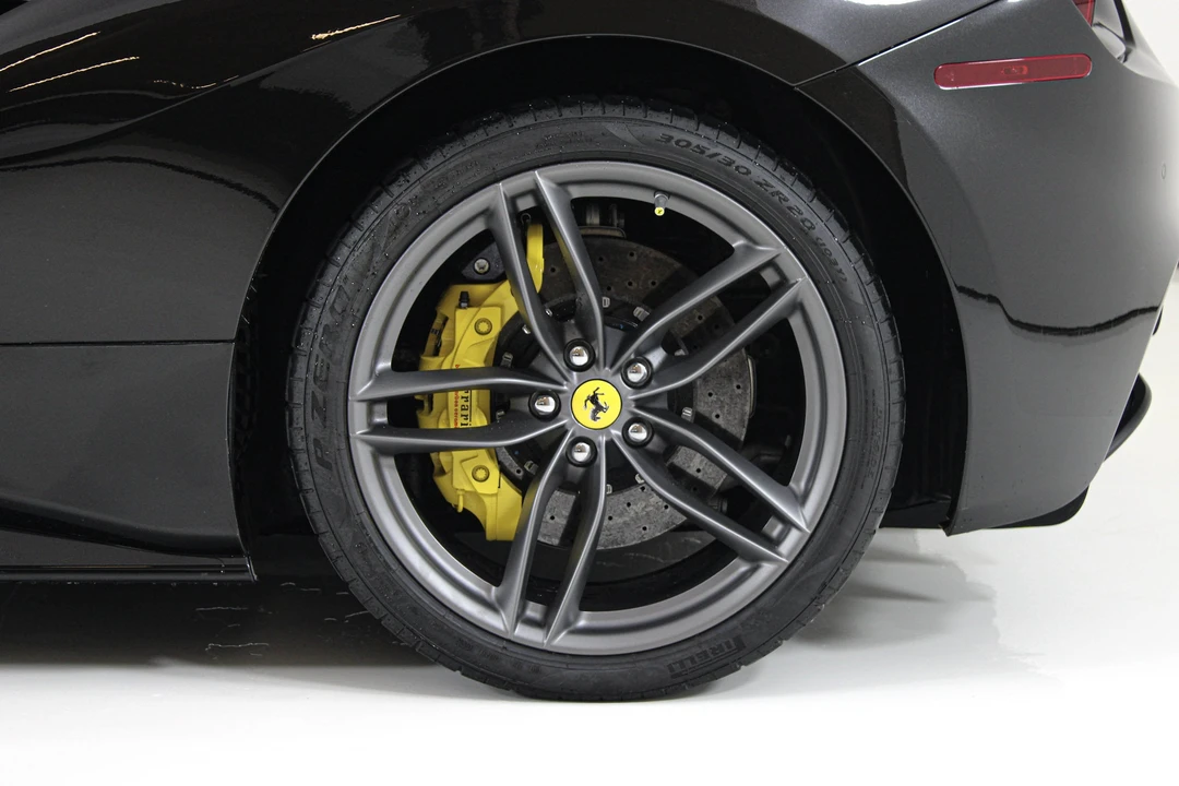 2017 Ferrari 488 Spider - Image 20 of 31