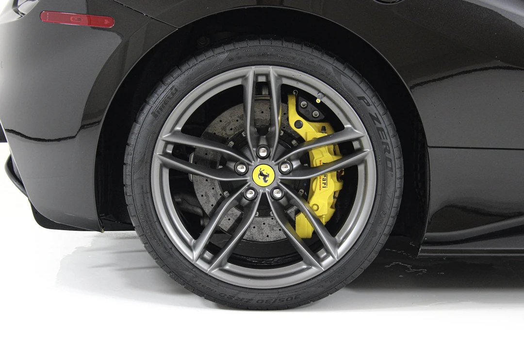 2017 Ferrari 488 Spider - Image 21 of 31