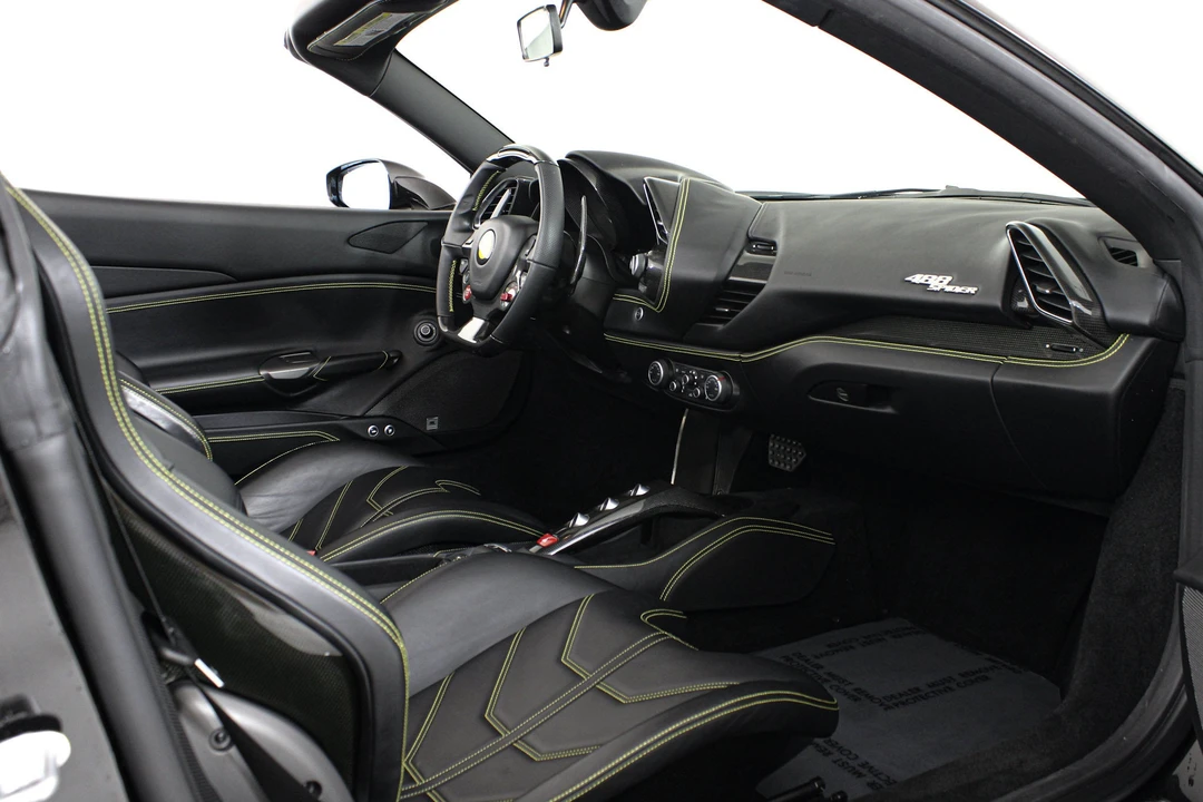 2017 Ferrari 488 Spider - Image 30 of 31