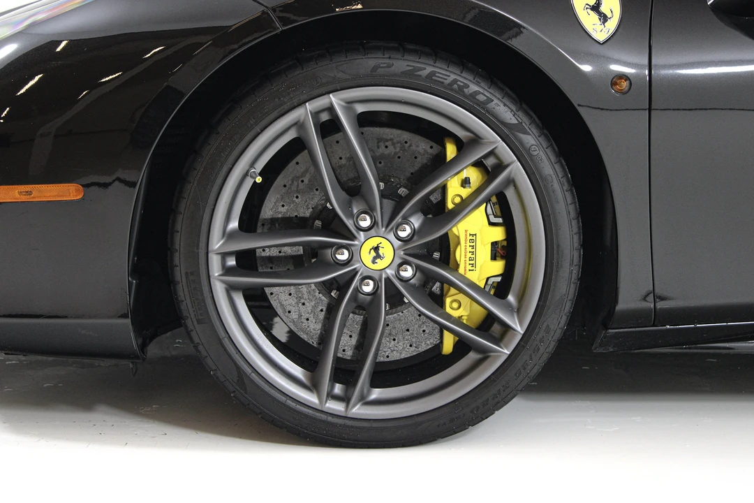 2017 Ferrari 488 Spider - Image 19 of 31