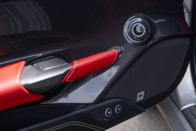 2017 Ferrari 488 Spider - Image 28 of 31