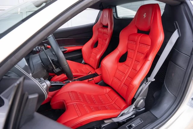2017 Ferrari 488 Spider - Image 31 of 31