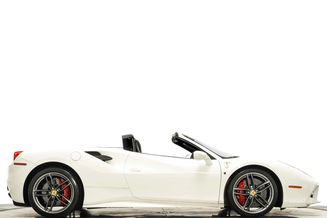 2017 Ferrari 488 Spider - Image 2 of 12