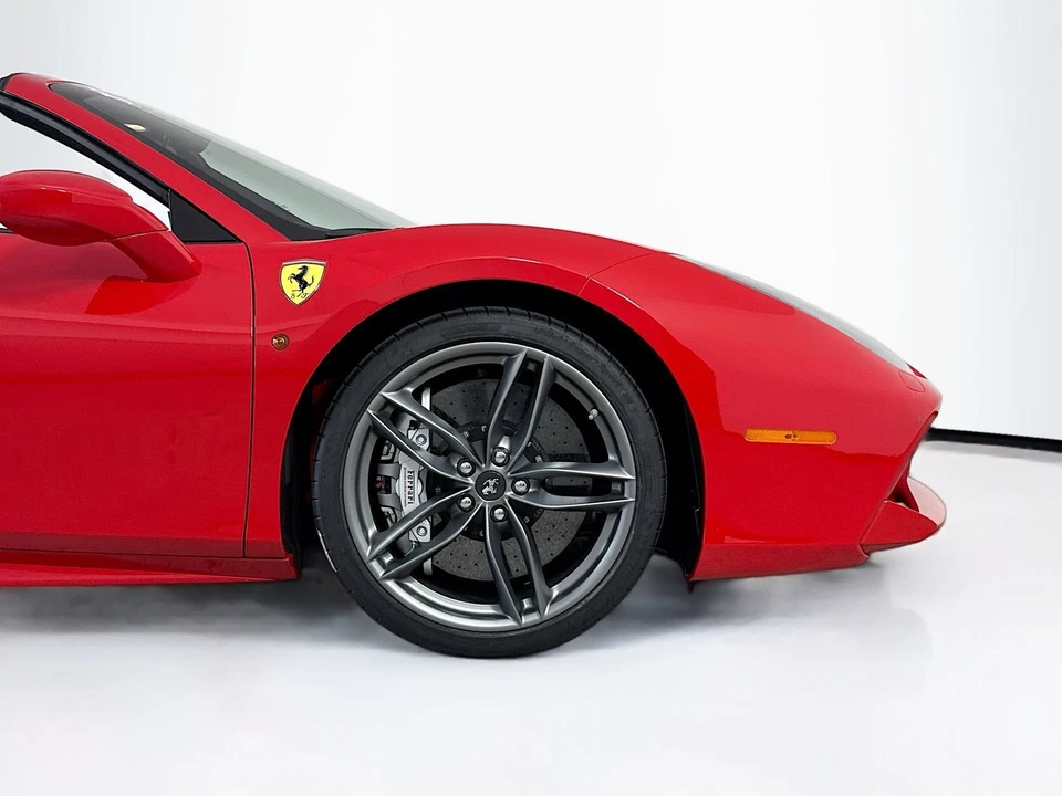 2017 Ferrari 488 Spider - Image 26 of 29