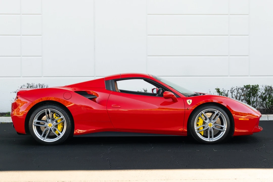 2017 Ferrari 488 Spider - Image 14 of 21