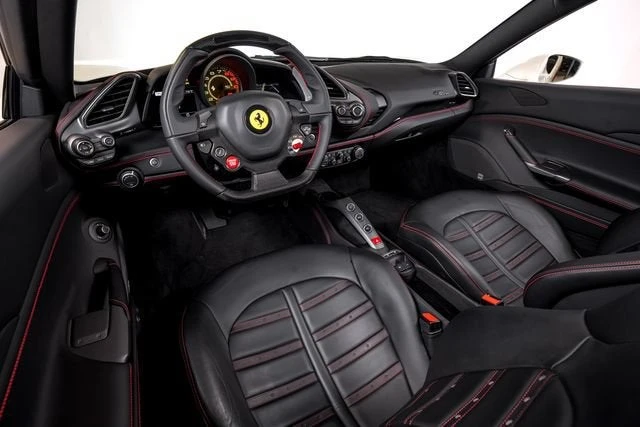 2017 Ferrari 488 Spider - Image 24 of 31