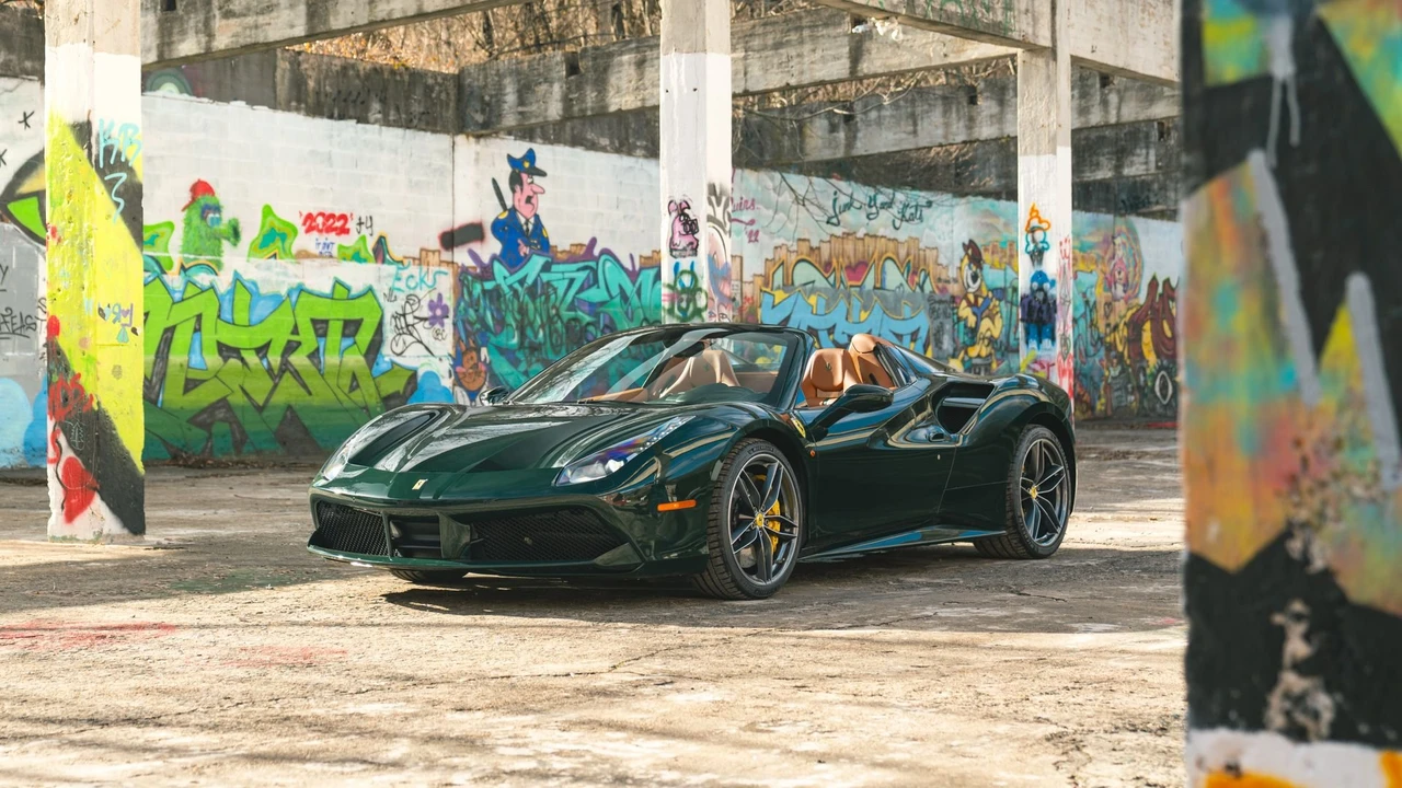 2017 Ferrari 488 Spider - Image 18 of 31