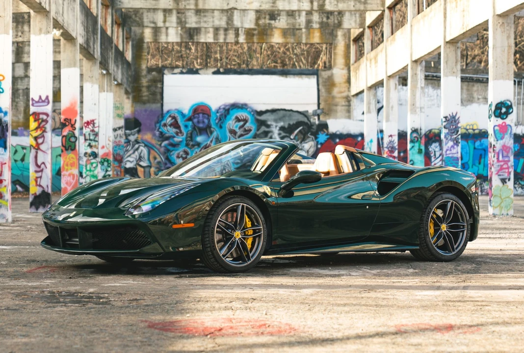 2017 Ferrari 488 Spider - Image 12 of 31