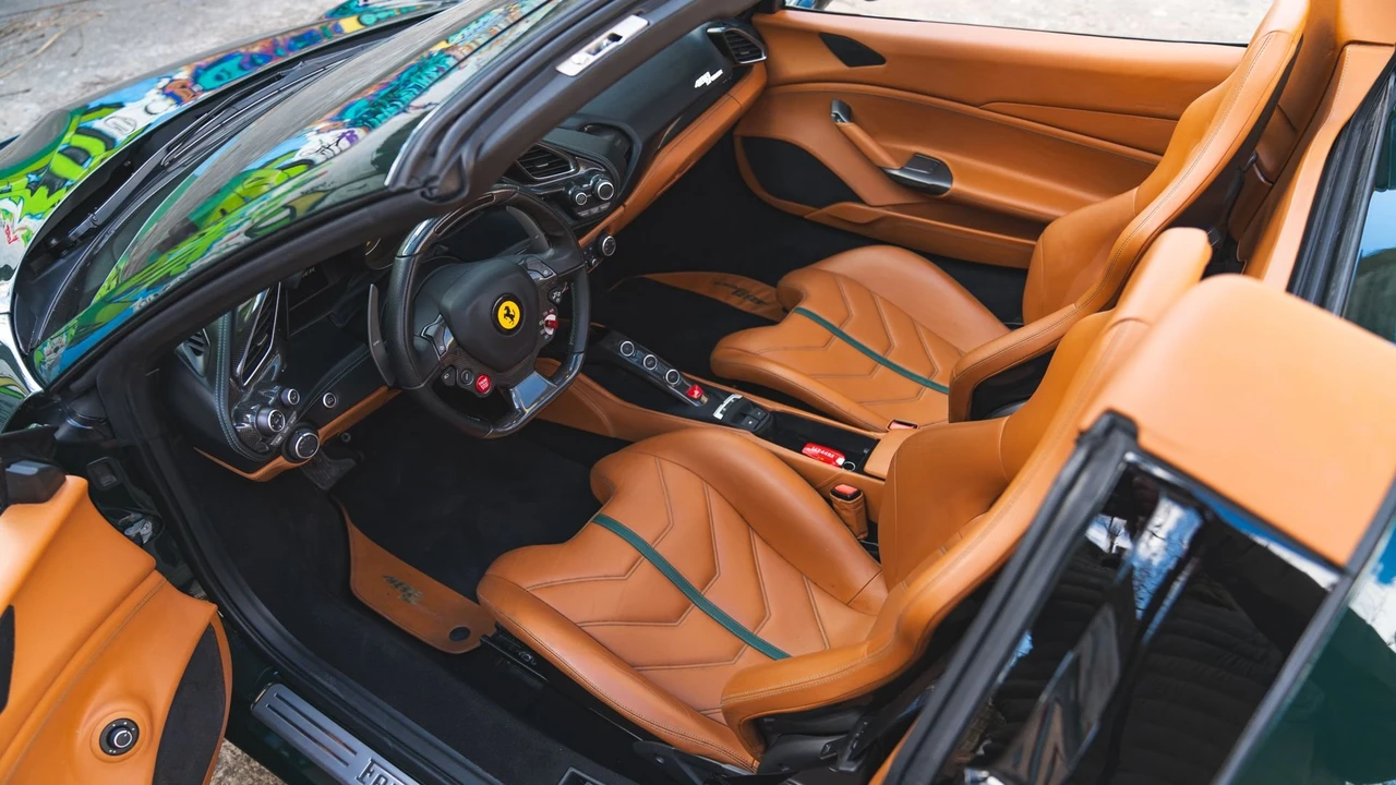 2017 Ferrari 488 Spider - Image 5 of 31