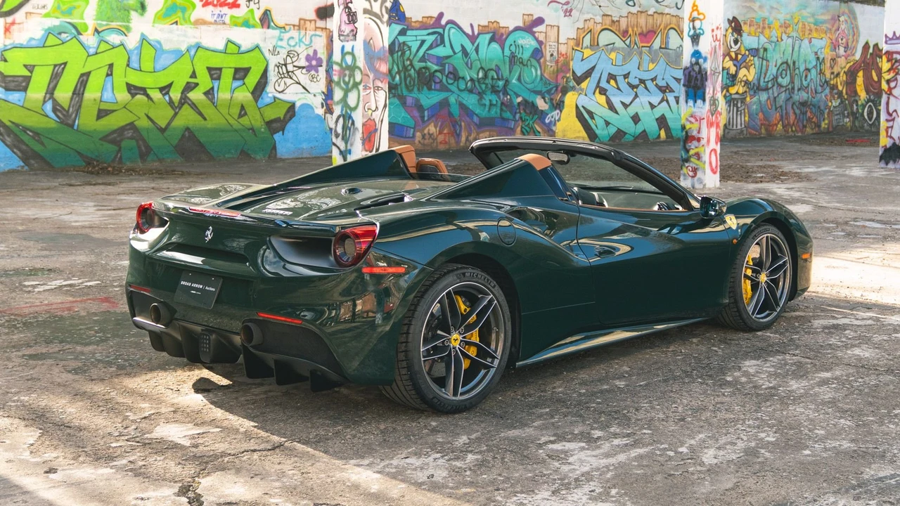2017 Ferrari 488 Spider - Image 3 of 31