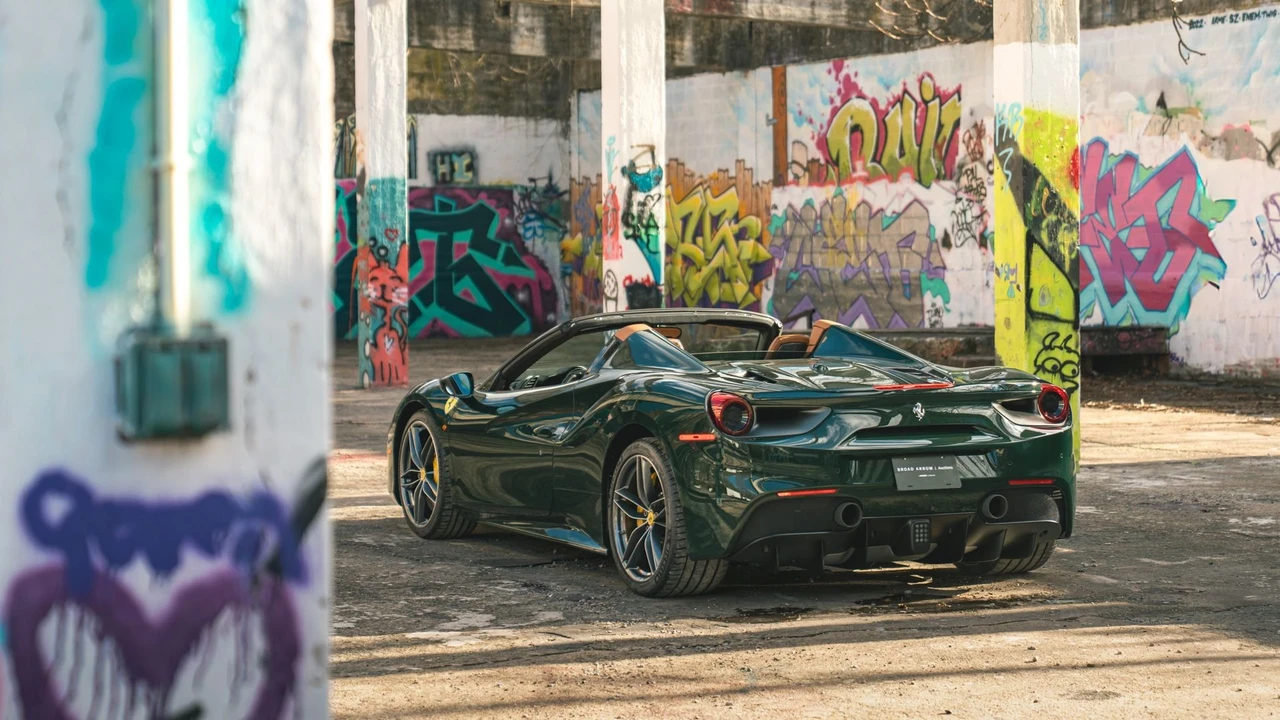 2017 Ferrari 488 Spider - Image 26 of 31